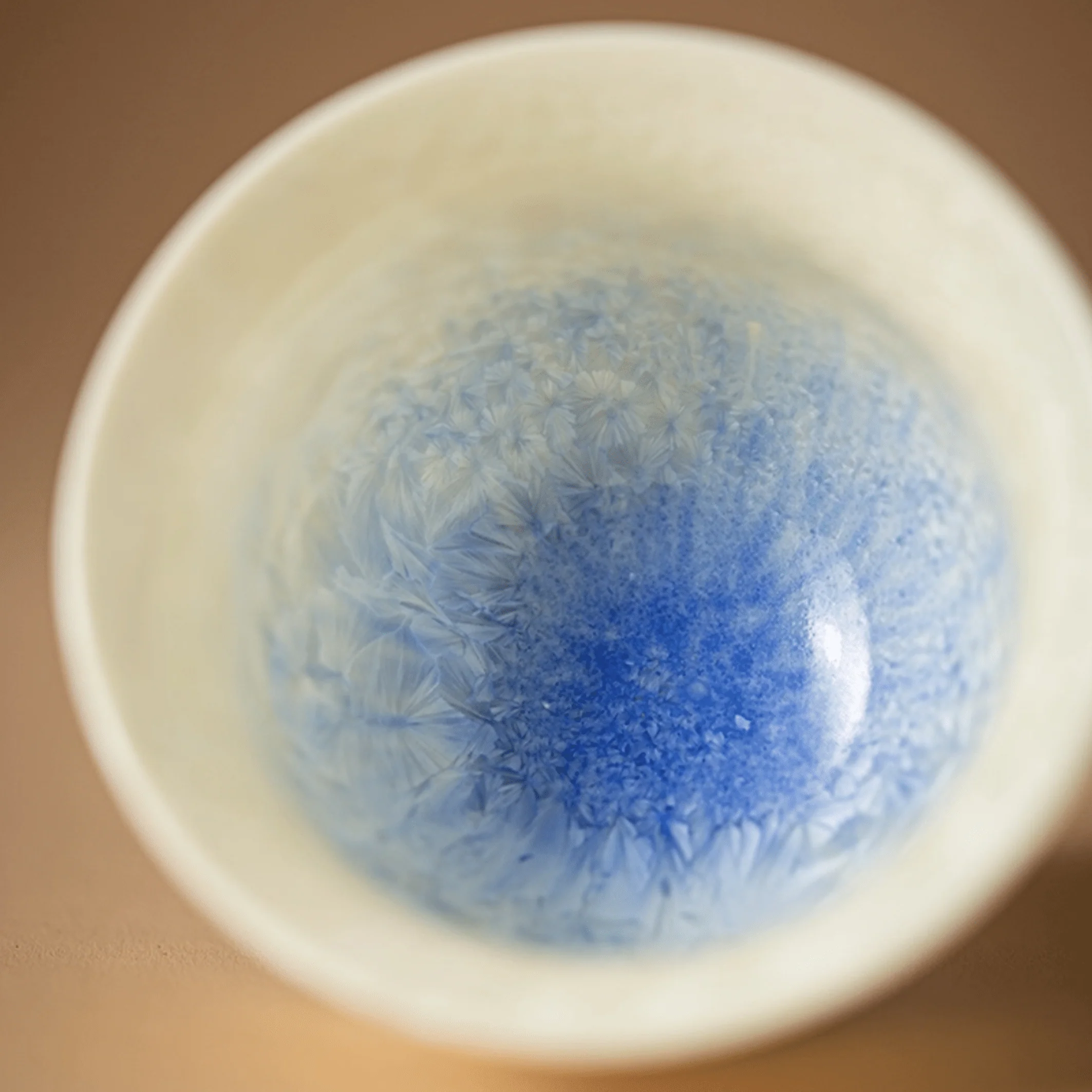 Ice Crackle Gradient - Image 4