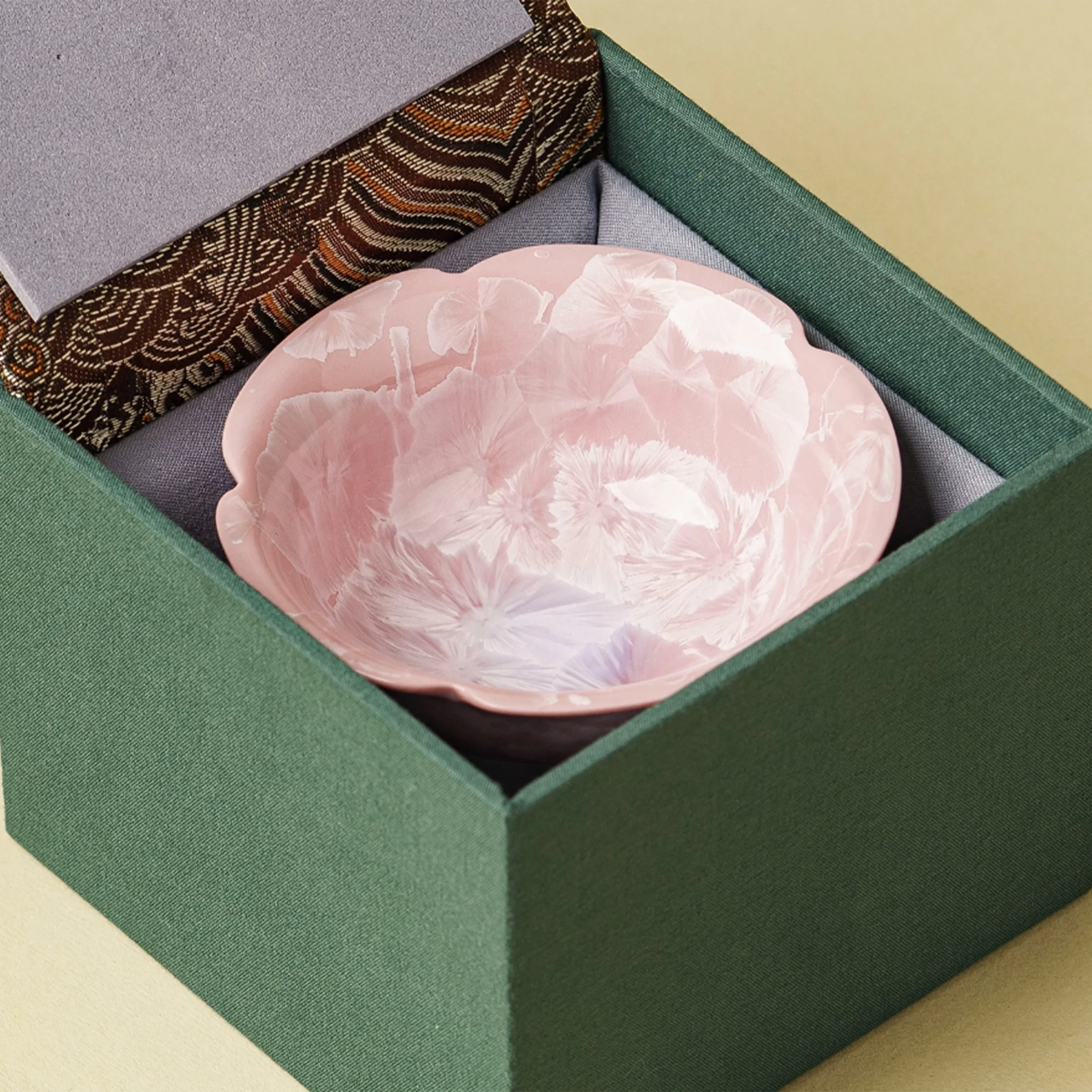 Petal Ice Crackle - Image 5